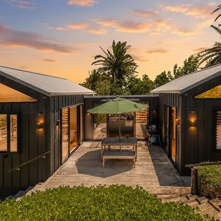 Art Lovers Retreat - Stay Waiheke-3