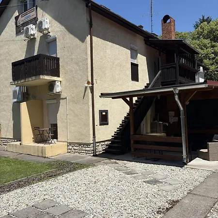 Kincso Vendeghaz Siofok-2
