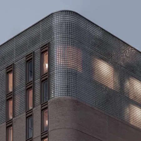 Buckle Street Studios By Locke, Aldgate-3
