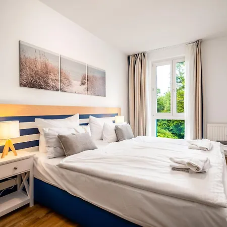 Strand Zingst - Charmante Ferienwohnung An Der Seebruecke-2