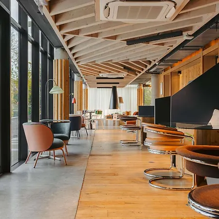 Ibis Styles La Rochelle Centre Gare-3