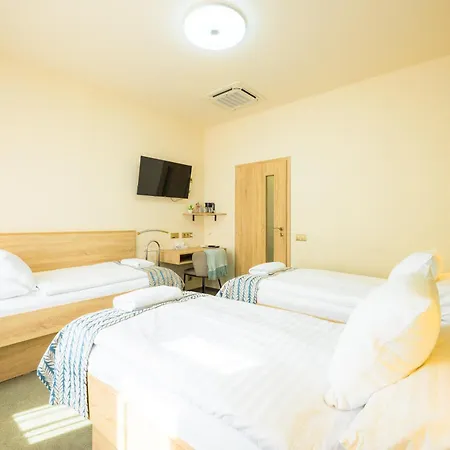 Hotel Roudna-2