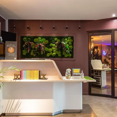 Ibis Styles Paris Tolbiac Bibliotheque-2