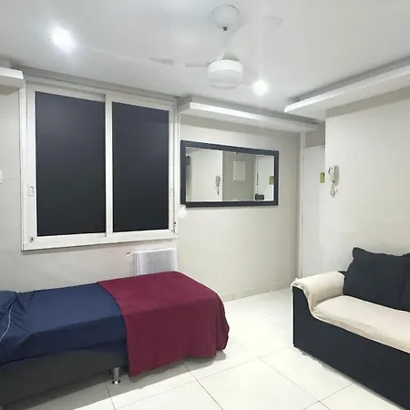 Na Quadra Da Praia Posto 5 - Nsc1137-501-2