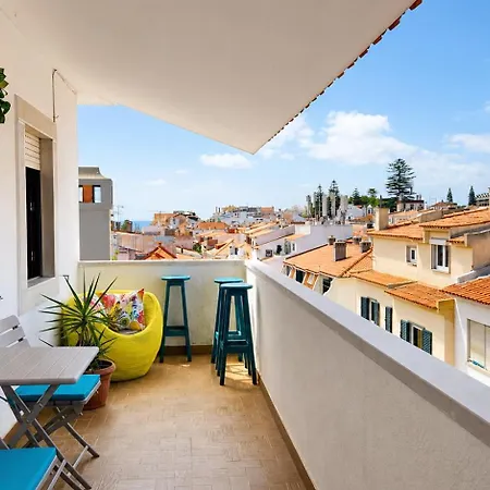 Historic Center Apartment Cascais-3