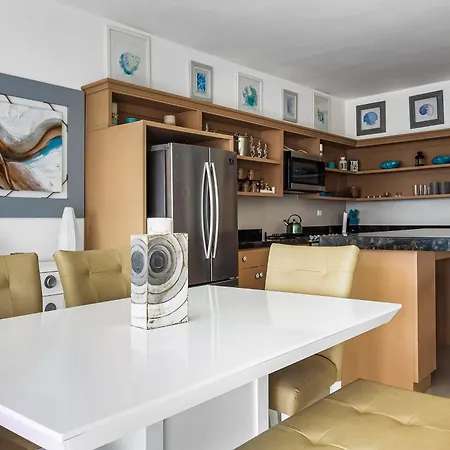 Dog-Friendly Beachfront Villa With Pool & Hot Tub Access Plus Rooftop Deck-2