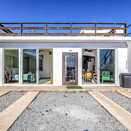 Dog-Friendly Ocean-View Retreat With Pool Access Plus Rooftop Deck, Ac-3