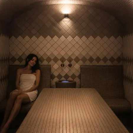 Eighty Eight Deluxe Hotel&Spa-3