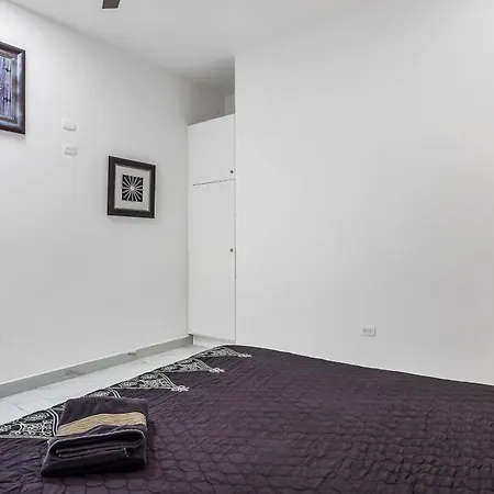 Dog-Friendly Home With Heated Outdoor Pool, Hot Tub, Balcony, Rooftop Terrace-3