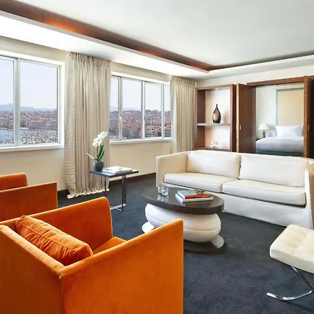 Sofitel Marseille Vieux-Port-3