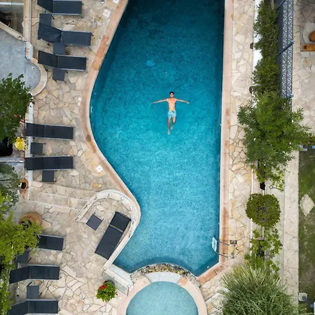 Hotel La Villa Cannes-3