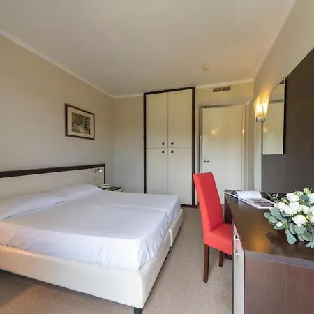 Hotel Fabricia-2