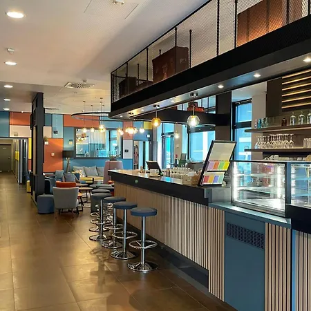 MEININGER Hotel Frankfurt Main / Airport-2