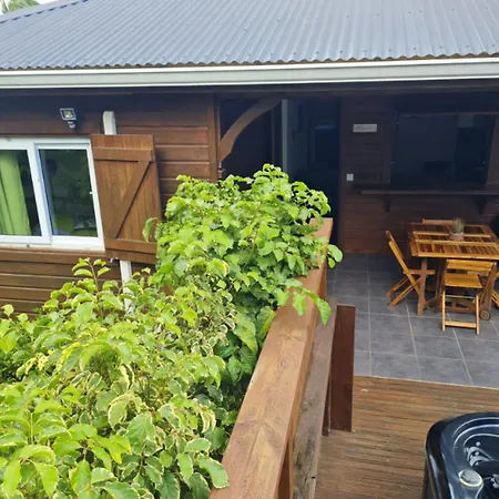 Bungalow Charmant A Le Moule Avec Piscine Et Jardin-2