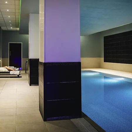 Novotel Reading Centre-3