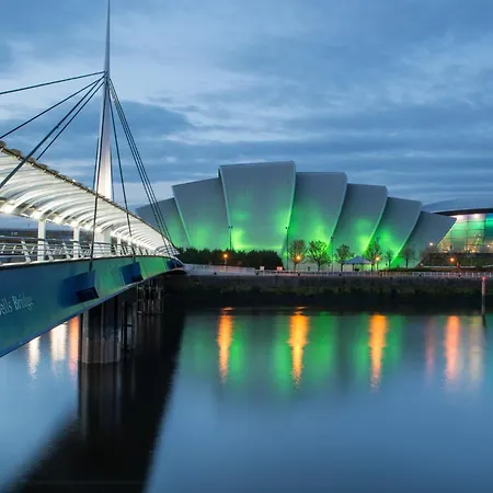 Holiday Inn Express Glasgow City Riverside By Ihg-2