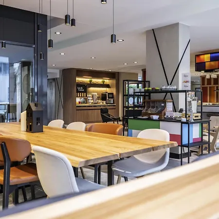 Novotel Suites Wien City Donau-3