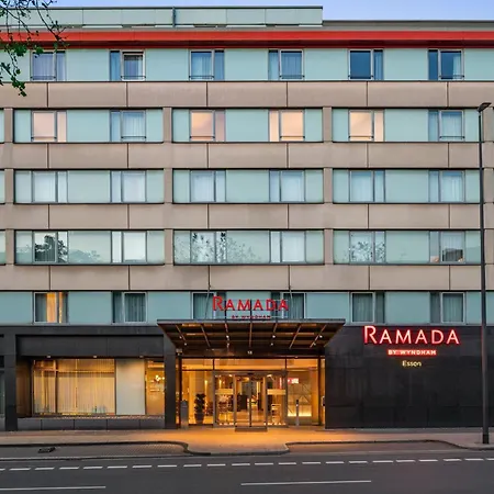 Ramada By Wyndham Essen-3