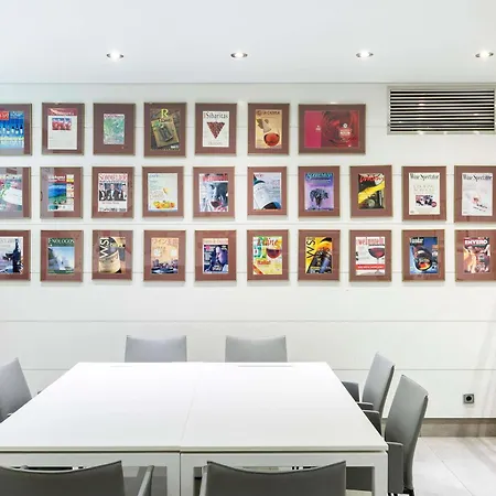 Ibis Styles Madrid Prado-2