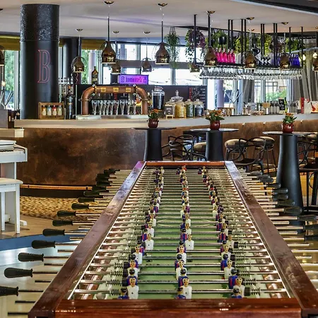 Novotel Barcelona Cornella-2