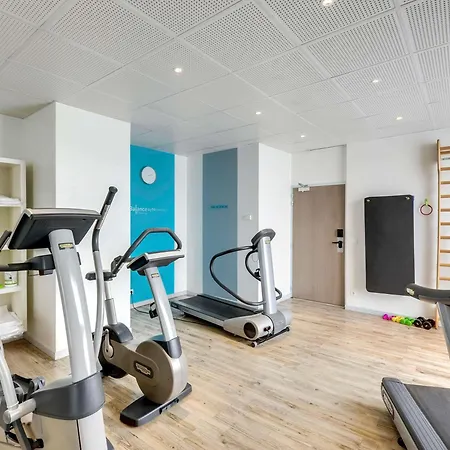 Novotel Suites Paris Montreuil Vincennes-2