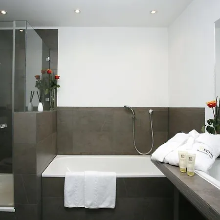 Hotel Regina -Garni Köln-2