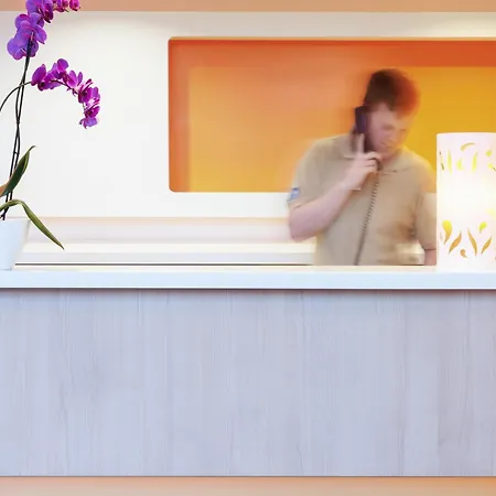 Ibis Budget Hotel Brussels Airport-3