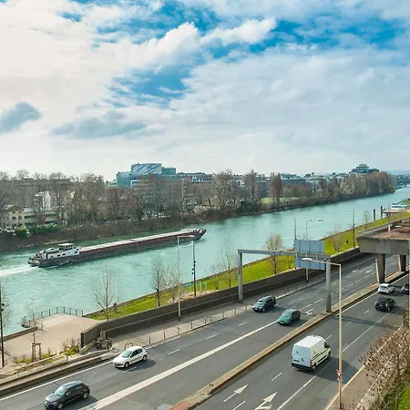 Ibis Paris La Defense Courbevoie-3