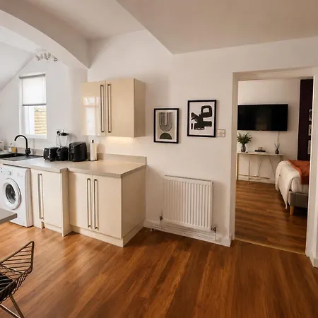 Family Studio-Flat Near Regents Park N1-3