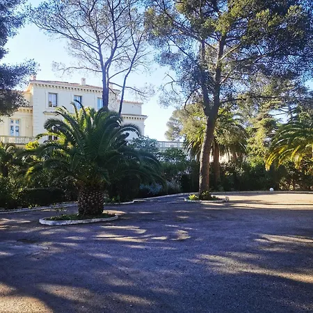 Rivages Palladio Maison Dans Une Residence Avec Parc Boise Et Piscine En Front De Mer-3