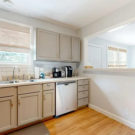 Geodis Cottage-3