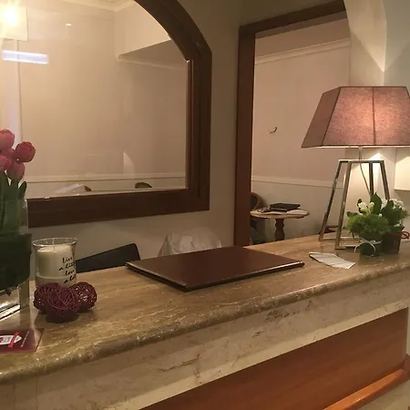 Hotel Trinita Dei Monti-3