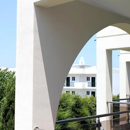 Sea Melody Beach Hotel Apartments-2