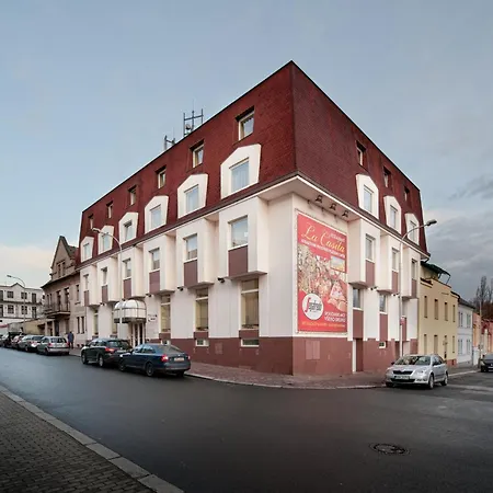 Hotel Henrietta-3
