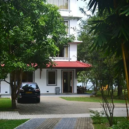 Tranquility Holiday Home-3