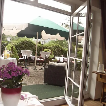 Hotel zum Toni-3