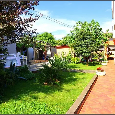 Apartments Nives Nb-2