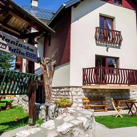 Apartments And Rooms Planinska Idila-3