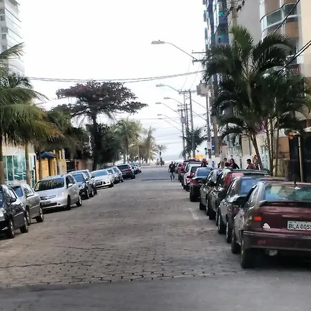 Apartamento De Temporada No Canto Do Forte !-3