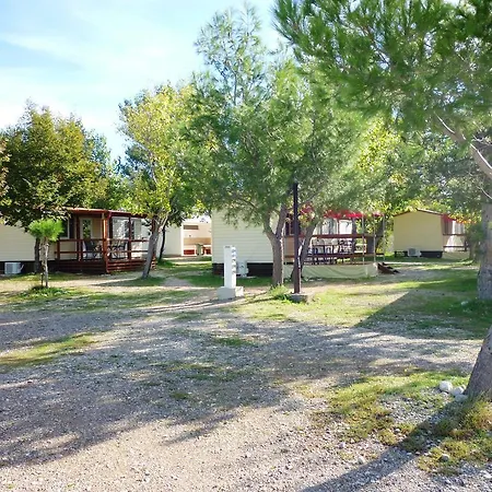 Campsite Pisak - Mobile Homes By The Sea-2