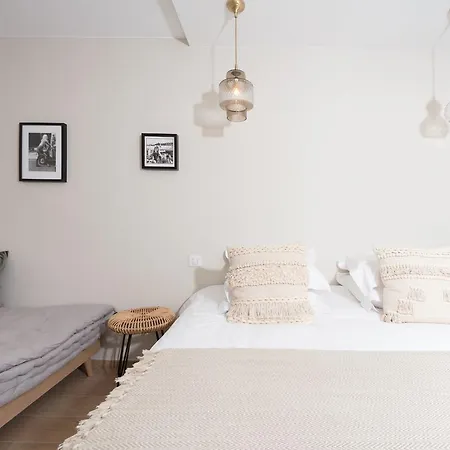 Studios 10 & 11 By Hotel Des Lices-2