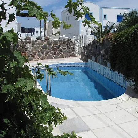Villa Garden-2