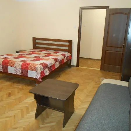 Квартира В Центрі На Вулиці Вірменській 12 Є Дві Спальні Двуспальні Ліжка-3