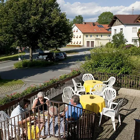 Landhotel-Gasthof-Schreiner-3