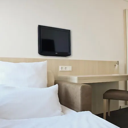 Viva Hotel Lübeck-2