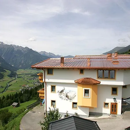 Neuhaushof-2