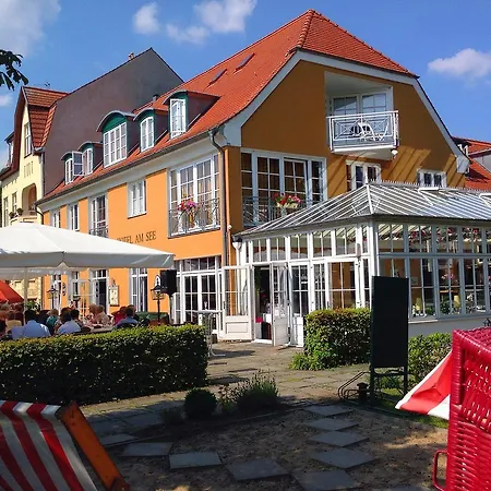 Altes Kasino Hotel am See-3