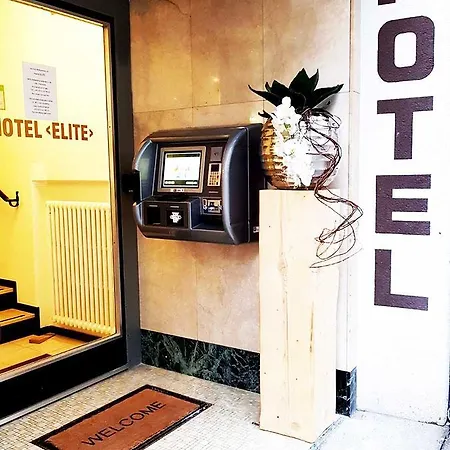 Hotel Elite Self-Check-in-3
