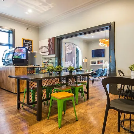 Glenferrie Lodge-2