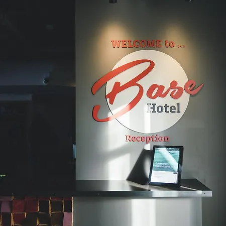 Base Hotel By Keflavik Airport-3